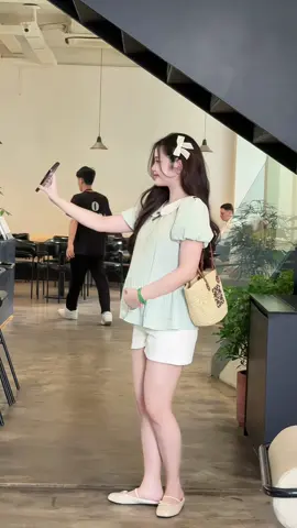 Áo bầu cưng  quá