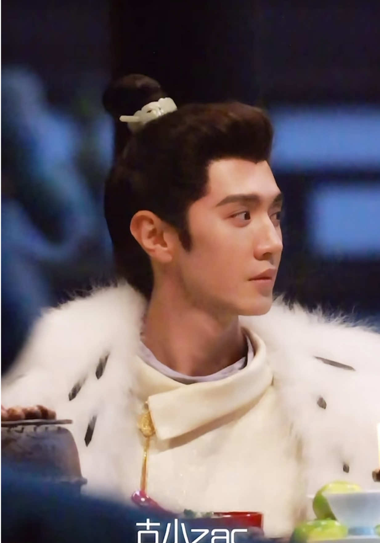 วั๊ยยยยย หล่ออีกแล้วอ่ะเธอออออ 🤴🏻🩵 🗓️2025.10.14 ( day 61) ⛳️ “เหิงเตี้ยน” (Héngdiàn / 横店) : เจ้อเจียง (浙江) Zhejiang  ซีรี่ย์ โปรเจคS+ 👑เรื่อง : 《江山为聘》 Jiāngshān wèi pìn เจียงซานเหวยพิน 🤴🏻เฉินเจ๋อหย่วน : รับบท 英寡(Ying guă อิงกว๋า) 👸🏻 อู๋จิ่นเหยียน : รับบท 孟廷辉(Mèngtínghuī เมิ่งถิงฮุย ) 🩵นักแสดงนำคือ : เฉินเจ๋อหย่วน ,อู๋จิ่นเหยียน 🩵ผู้กำกับ : จาง หยานเจี๋ย 🩵ผลิตโดย : Ciwen Media 🩵ประเภท : แนวโบราณโรแมนติก (พรีเรียด) 🩵สร้างจากนิยายเรื่อง : ฝ่าบาททรงพระเจริญหมื่นปี 🩵ของผู้เขียน : Xinyanyan สิงเยียนเยียน  #เ#เฉินเจ๋อหย่วน远#远远陳#陳哲遠陈#陈哲远chenzheyuan
