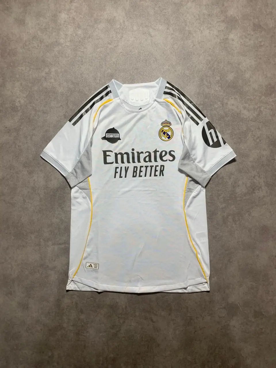 -Photos Réel 📸 -Tailles : S M L XL👕 -Livraison Disponible 🇩🇿🛵 -Lien Dans La Bio 🔗