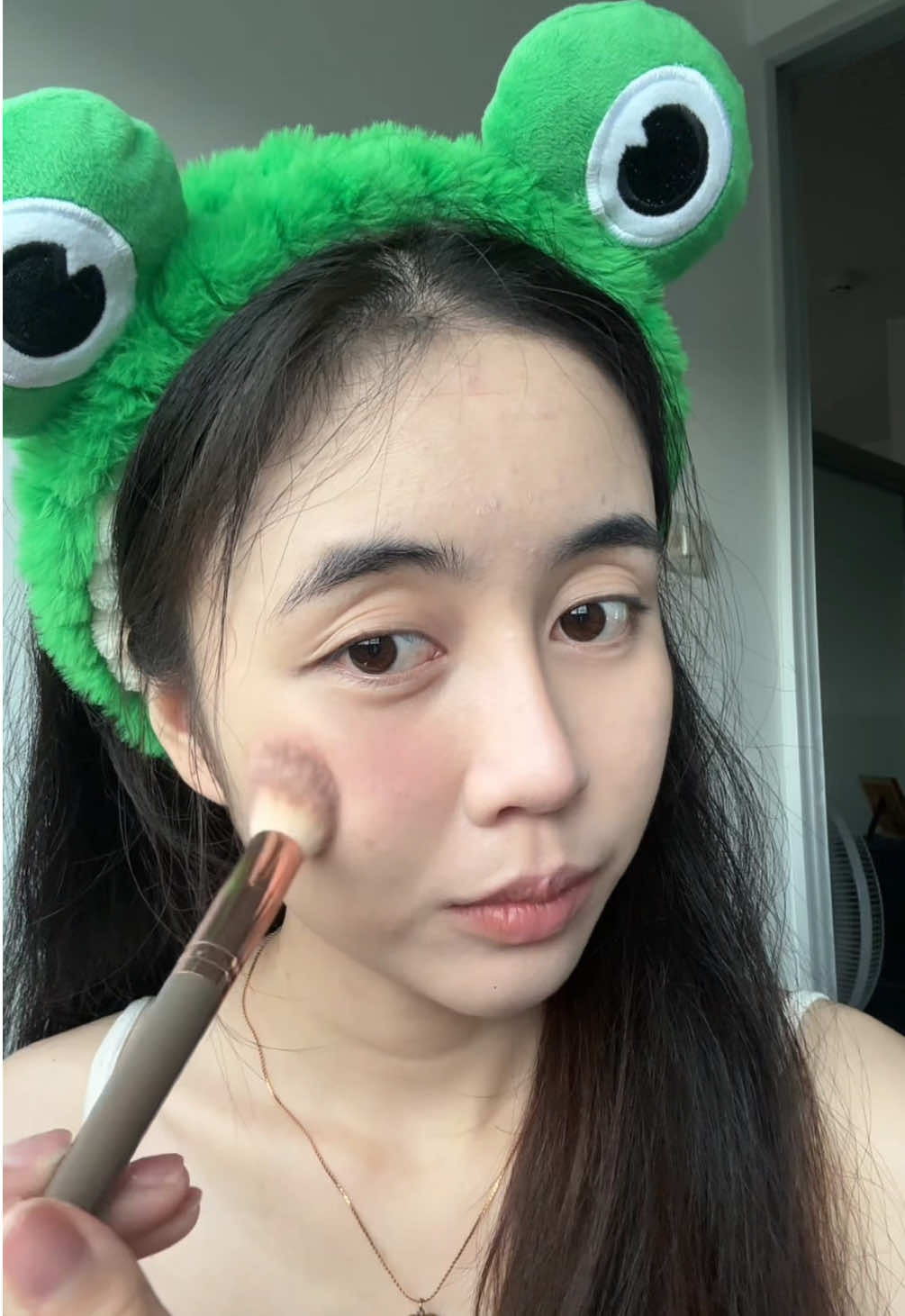 กบเล็กไปปะวะ🐸 #บลัชออน #รีวิวบิวตี้ #makeup #fyp #เทรนด์วันนี้  