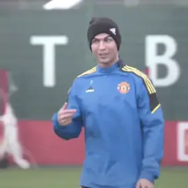عالشفته انا وياك!#cristianoronaldo #explore 