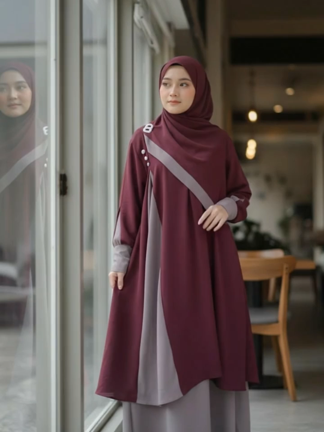 ✨ Mau tampil rapi dan anggun tanpa ribet? HAVIZA Set siap nemenin kamu tampil elegan setiap hari 💕 👗 Bahan adem, jatuh, dan gak mudah kusut 🧕 Sudah include hijab pashmina matching color 💫 Busui & Wudhu friendly, super praktis buat aktivitas harian 📏 LD 120 cm – cutting-nya loose tapi tetap terlihat ramping Desainnya simple tapi classy banget, bikin look kamu makin menawan 🩰 Buruan cek keranjang kuning sebelum warnanya sold out! 🛒 Hashtag: #setelanmuslimah #fashionmuslim #ootdhijab #busuifriendly #wudhufriendly #tunikset #oneSethijab #setelanwanita #ootdsyari #keranjangkuning #tiktokshopid