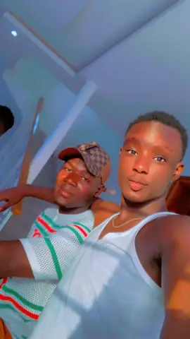 «  lamb tei dounguein dathe 😂😂😂 …. @kingflow #senegalaise_tik_tok🇸🇳pourtoichallenge😅 