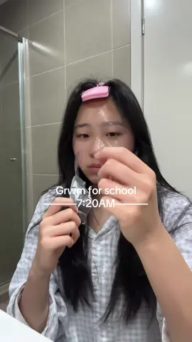 Grwm for school Why’s my face so depressed  #fyp #skincare #grwm #school #makeup #grwmmakeup #chinese 