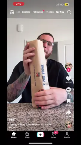 I understand excitement but goodness gracious😭 - twitch link in bio #vytoab #jerseymikes 