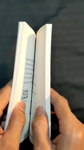 sebenarnya, diujung sana ada apasih?  #BookRecommendations #utuhtapitidakcemara #ruang_quotes 