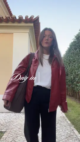 venham ver como é um dia na minha vida a estudar numa escola de atores <3  #fyp #Vlog #day #dayinmylife #daywithme #acting #act 