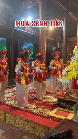 Múa sênh tiền - Điệu múa cổ dùng chiếc sênh gắn đồng tiền để tạo ra âm thanh, dùng để múa trong tế lễ và rước phách của người Việt #vanhoa #lehoi #Thánh #dantocvietnam #xuhuong 