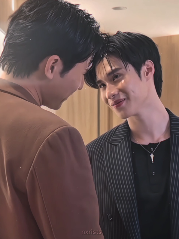 แค่นี้สาววายก็ฟิรค่ะ😋 #เพิร์ลพีค #pearlpoo #peakpeemapol #เพิร์ลศัจกร #พีคภีมพล 