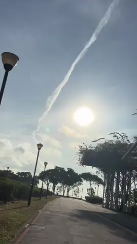 #tiktok #foryou #foryoupage #fyp #trending @latyar323🍲🍜🥘🍤 @A.B.C...(1.1M) @JENNIE @ROSÉ  @သုတ ရသ📒  @သုတ ရသ📒  @သုတ ရသ📒 