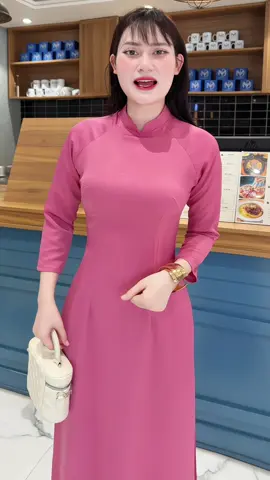Màu hồng nó đẹp #aodaitruyenthong #aodaidep #aodaivietnam #aodaihocsinh #aodaitrang 