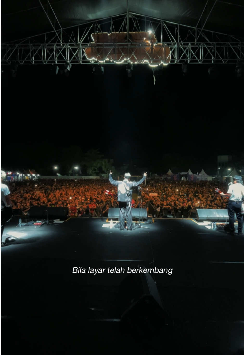 Hari kemarin telah berlalu dan ceritanya sudah berulang diceritakan. Dan hari ini benih benih baru telah tumbuh — Jalaluddin Rumi #BaraDalamGulita #MCPR #RayakanPertemanan 
