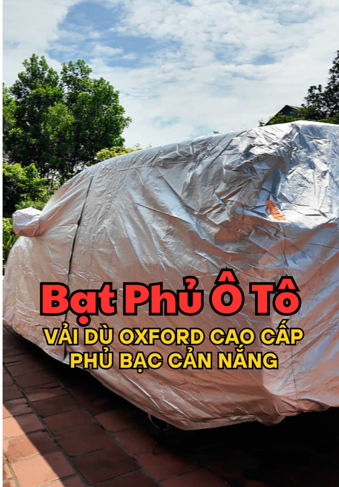 Bạt phủ ô tô, chất liệu vải dù oxford cao cấp giúp cản nắng chống nóng bảo vệ chiếc xe của bạn khỏi thời tiết #hunglendo #phukienoto #batphuoto #batphuotocaocap #batphuxeoto 