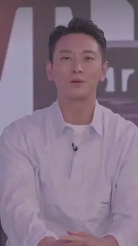 Tidak pernah ketinggalan gaya penangkal asam urat🤙🏻🤭😁#jujihoon #ahjussi #fyp #aktorkorea #CapCut 