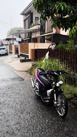 Motor galau kata @natasyasabellaa ❤️‍🩹 #aerox #aerox155 
