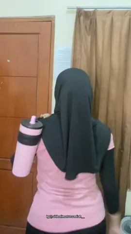 tumbler yang diah pake buat lari ni🤩