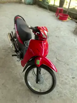 chiếc xe màu đỏ cẩn thận bị bỏ lại phía sau🥱 #wavedo 