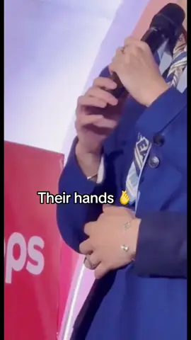 Saling pegang trus kalian kayak gini sampai selamanya  POOHPAVEL WITH HEADANDSHOULDER #topsofbeauty2025xpoohpavel 