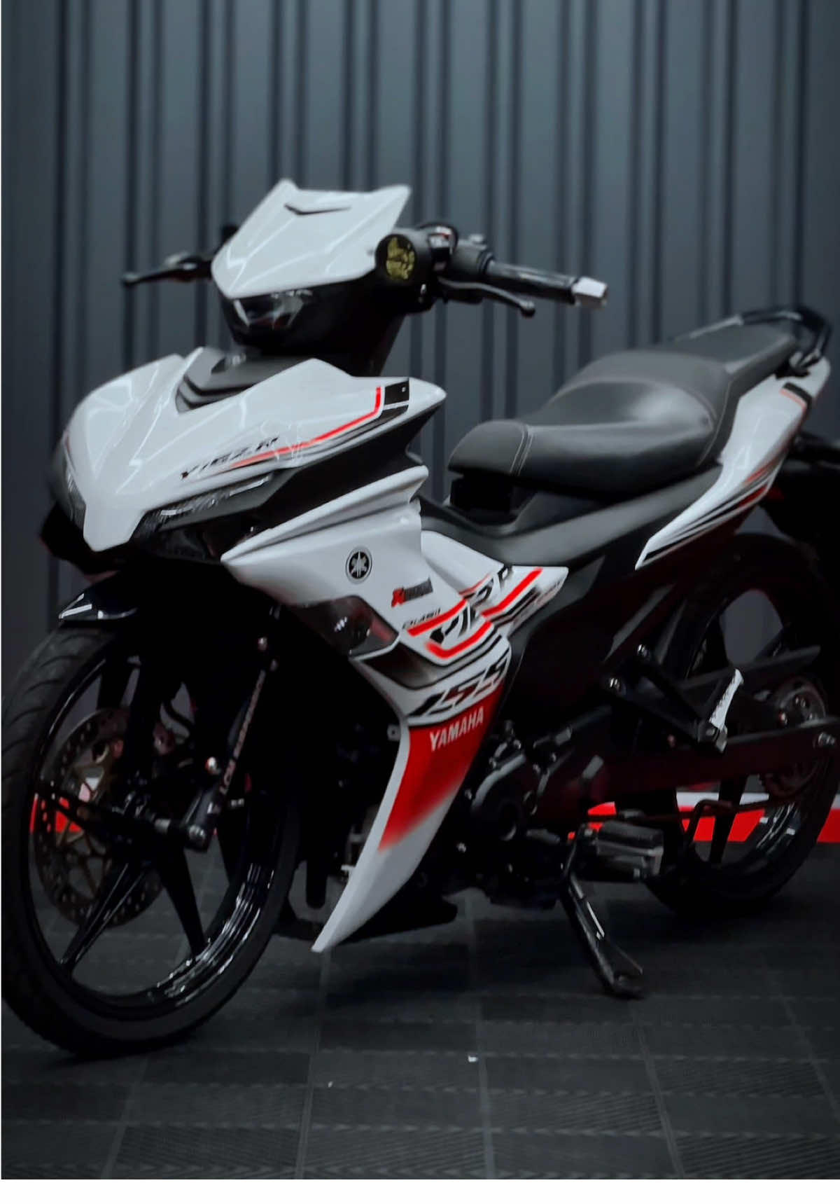 Mẫu tem y16zr đỏ đen trắng… ☘️ #bangocdecalzr #xuhuong #xuhuongtiktok #ex155 #y16zrvietnam 