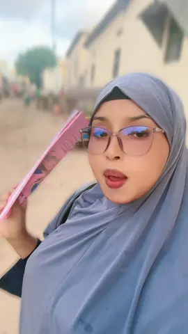 Ciyal xmar wey igu dhintan 😂🌸