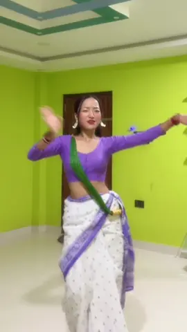 Trend follow garnei paryo😀 #foryou #fyp #nyaulibanaima #nepalidance 