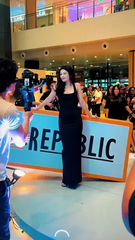 ✨ What a purr-fect way to wrap up the final day of Watch Republic: Life Beyond the Clock! 🕒💫 From the adorable Esprit Pawshion Show 🐾 to star-studded moments with Daniella Stranner, Rhys Miguel and AZ Martinez, the day was packed with style, fun and unforgettable memories. 💖 Thank you to everyone who joined us and made this 3-day celebration one for the books! 🥂   #LifeBeyondTheClock  #WatchRepublicShop  #TikTokShopBiga10Sale  #WatchRepublicxTikTokShop  #WatchrepubliconTikTokshop 