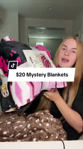 I can’t stop buying these 😂 #mysteryblanketbox #envystylzboutique #softblanket 