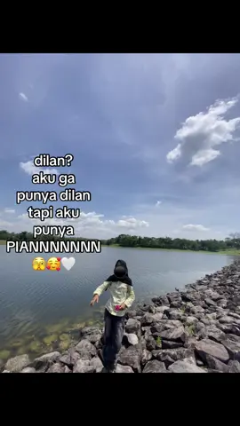 @yann rowr🌈 