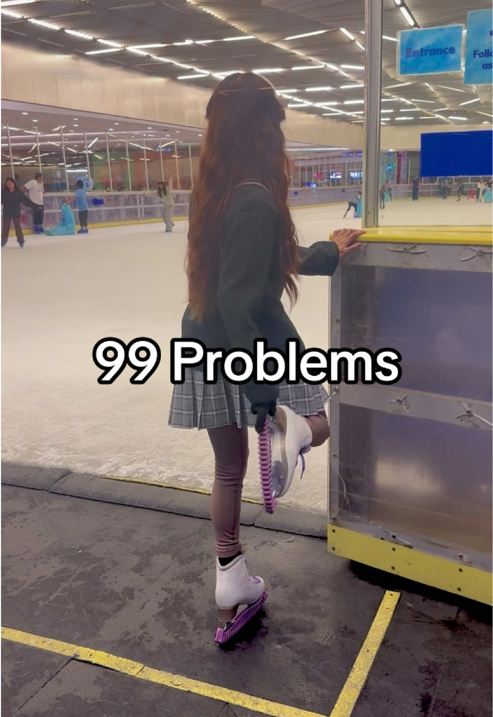 There is no peace with my spins 🙃 #figureskating 