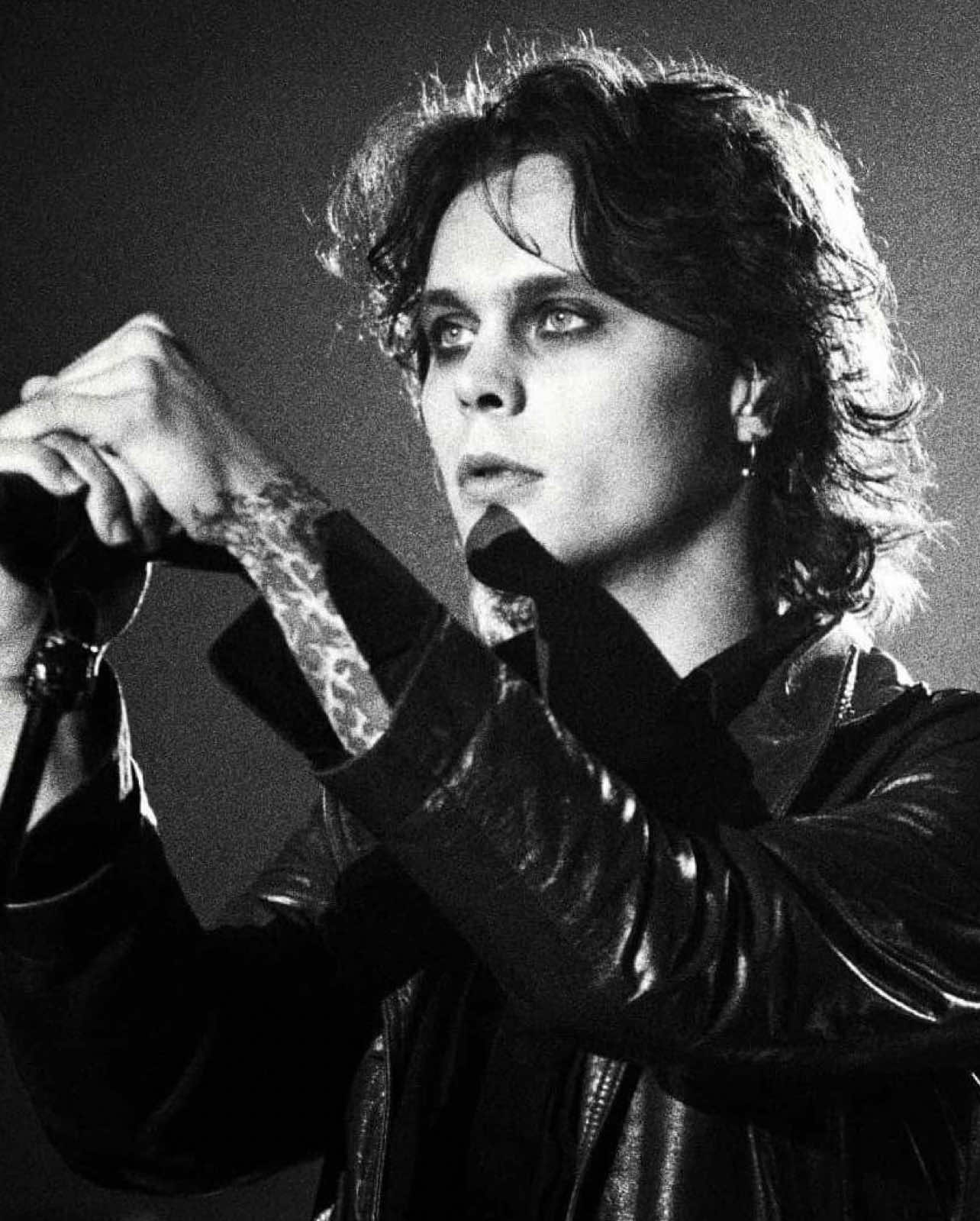 Don't fear the reaper. #HIM #villevalo #gothic #romance #song 