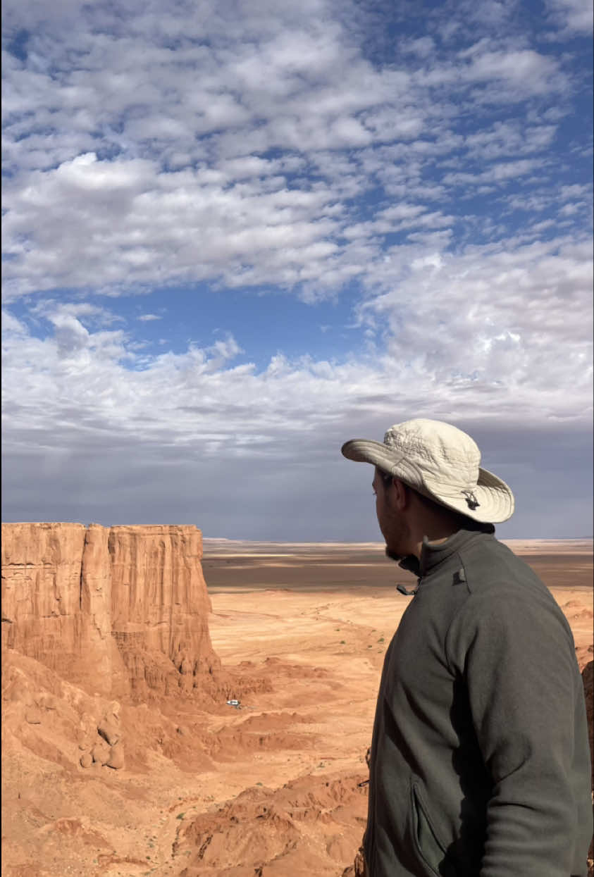 📍 El Gour - l’Arizona de l’algerie 🇩🇿    #algeria #brezina #desert #nature #travel 