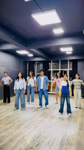 #flexibledanceschool #fyp #dance #bollywoodsong #koteshwor_kathmandu 