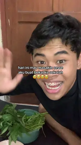 tumben banget masakin cewe aku #kerisnautu @melolodramagratis #meloloid #melolobonus 