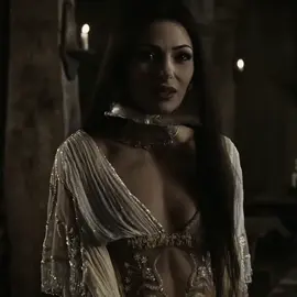 #bridesofdracula #vanhelsing #aleera #marishka #verona