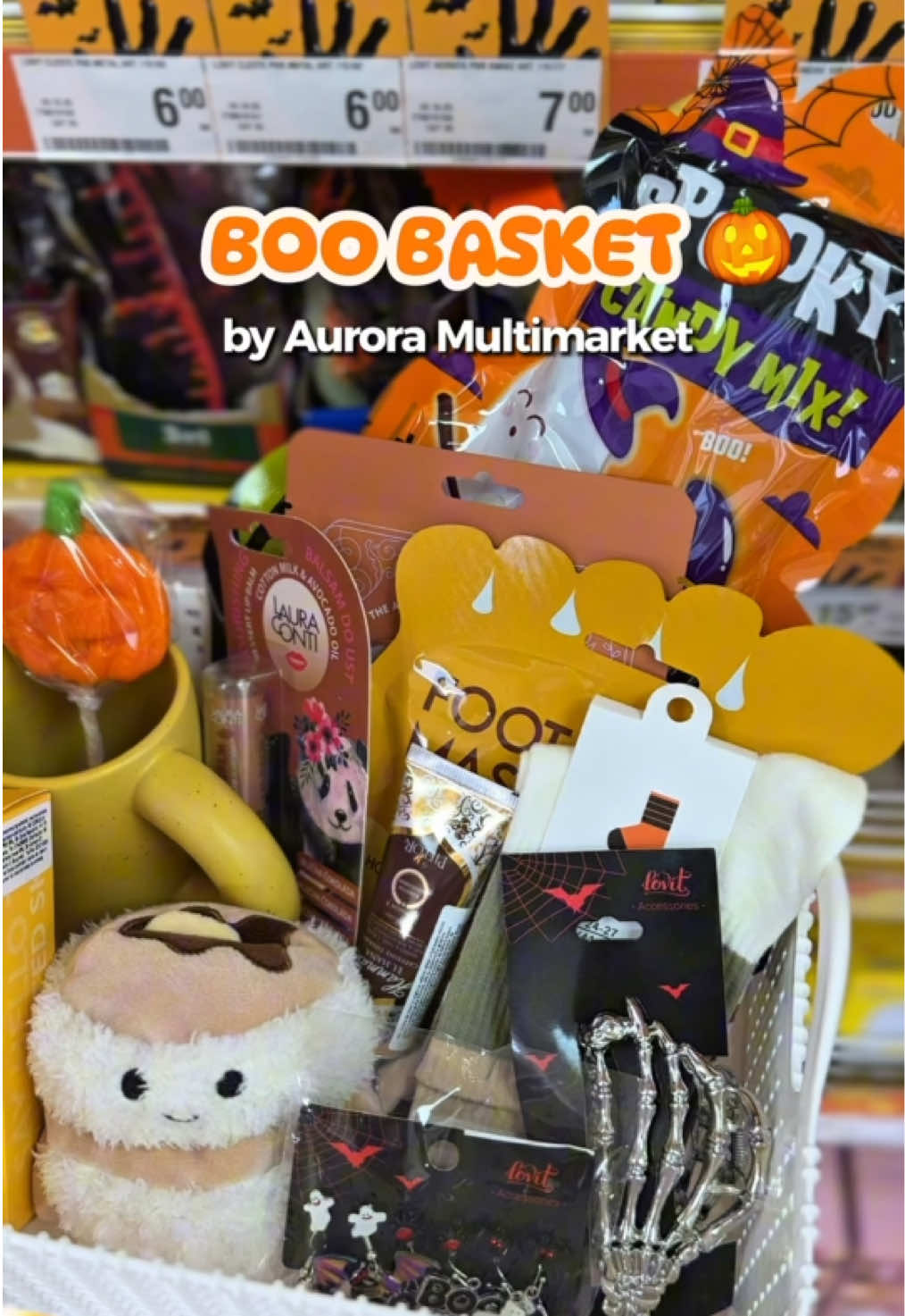 Un boo basket colorat, plin cu surprize din Aurora Multimarket! 🎃 Ți-ar plăcea să primești unul? #boobasket #halloween #preturimici #auroramultimarket 