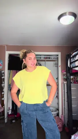 the BEST jeans & theyre comfortable!! @Halara_official #halara  #halarajeans #halaratiktokshop #magicjeans #ActiveinHalara 