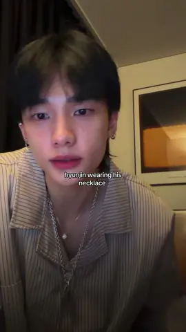 he‘s so proud of it so cute #straykids #hyunjin #live #necklace 