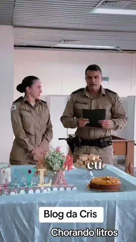 🙏🏽Linda homenagem ao Sargento Dias. O Sargento Roger Dias desempenhou sua missão com coragem, liderança e dedicação, sendo um exemplo de profissional comprometido com a segurança da sociedade. O militar foi atingido por disparos à queima-roupa em janeiro de 2024 na avenida Risoleta Neves durante perseguição a um criminoso. @flaviosantiagocoach @laylabrunnela