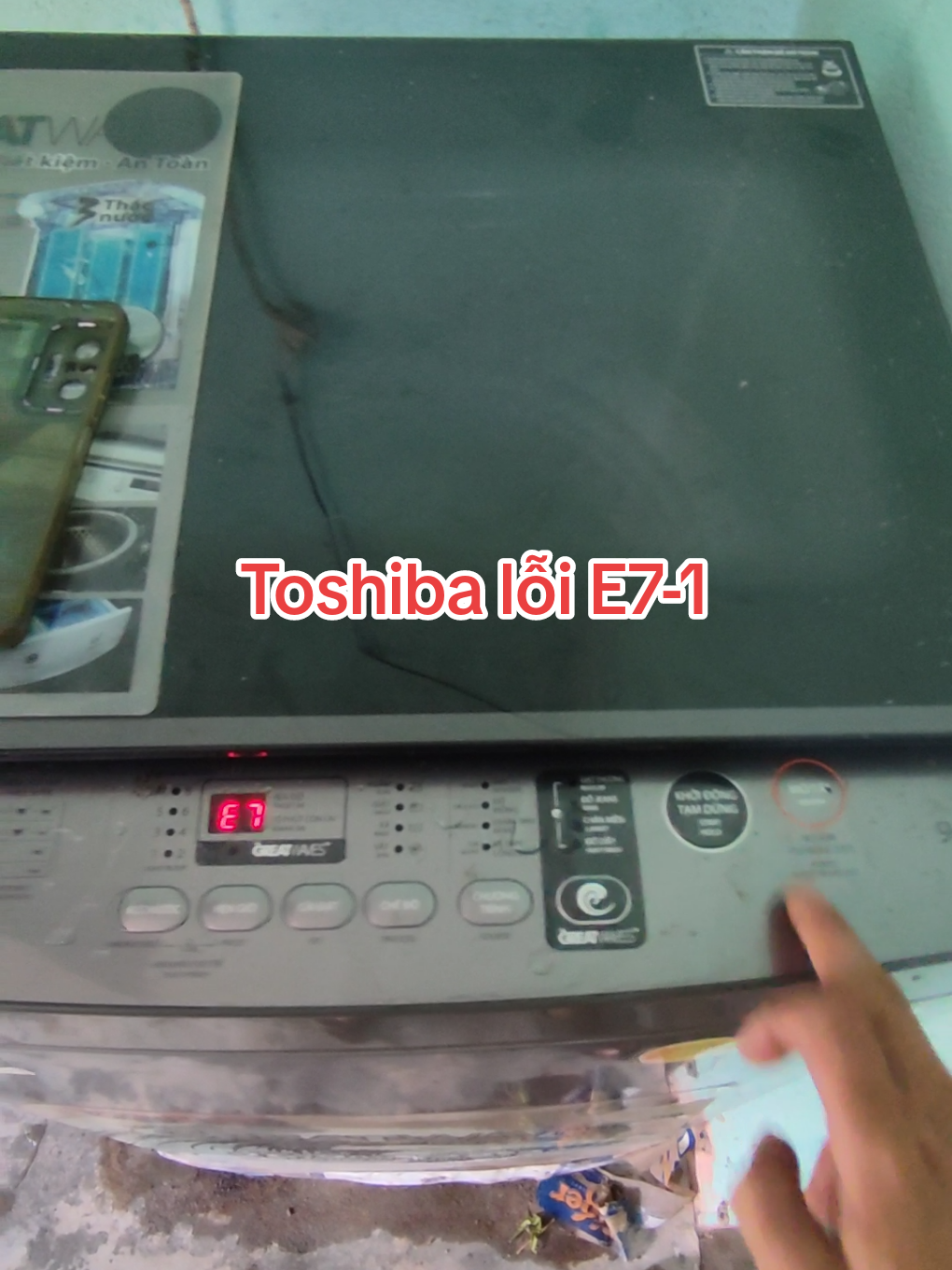 Pan lạ máy giặt Toshiba. Lỗi E7-1 Mở nguồn tự cấp nước, motor tự quay #maygiat #toshiba 