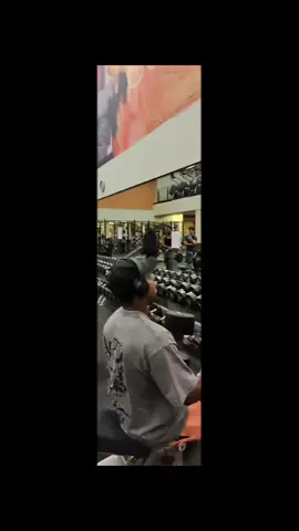 #columbusohio #personaltrainer #Fitness #chestandback 