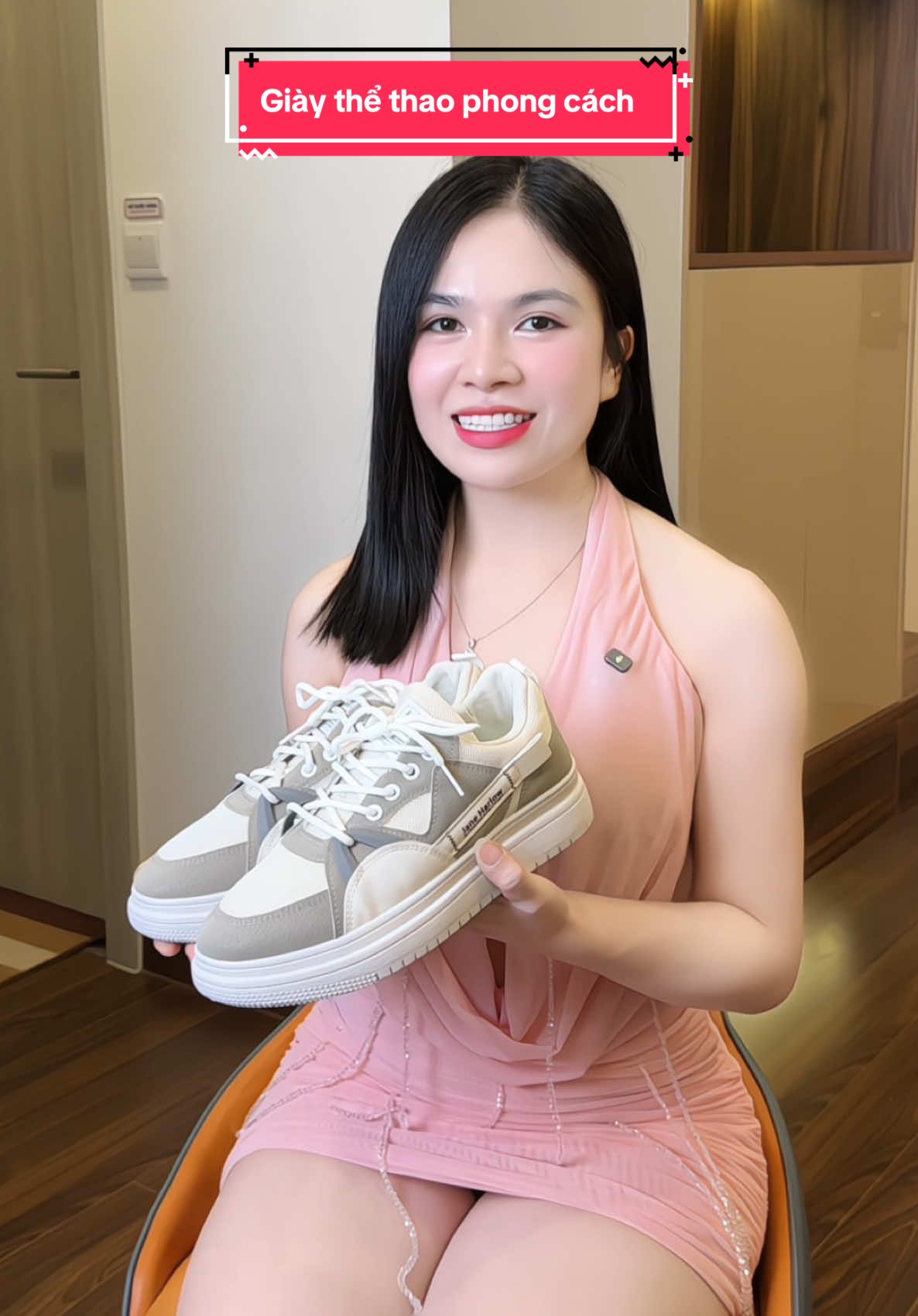 Giày thể thao phong cách 
