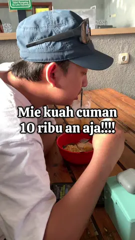 Mie kuah cuman 10 ribu an aja!!!! #fyppppppppppppppppppppppp #seafood #tangerang #viral #fypシ゚ 
