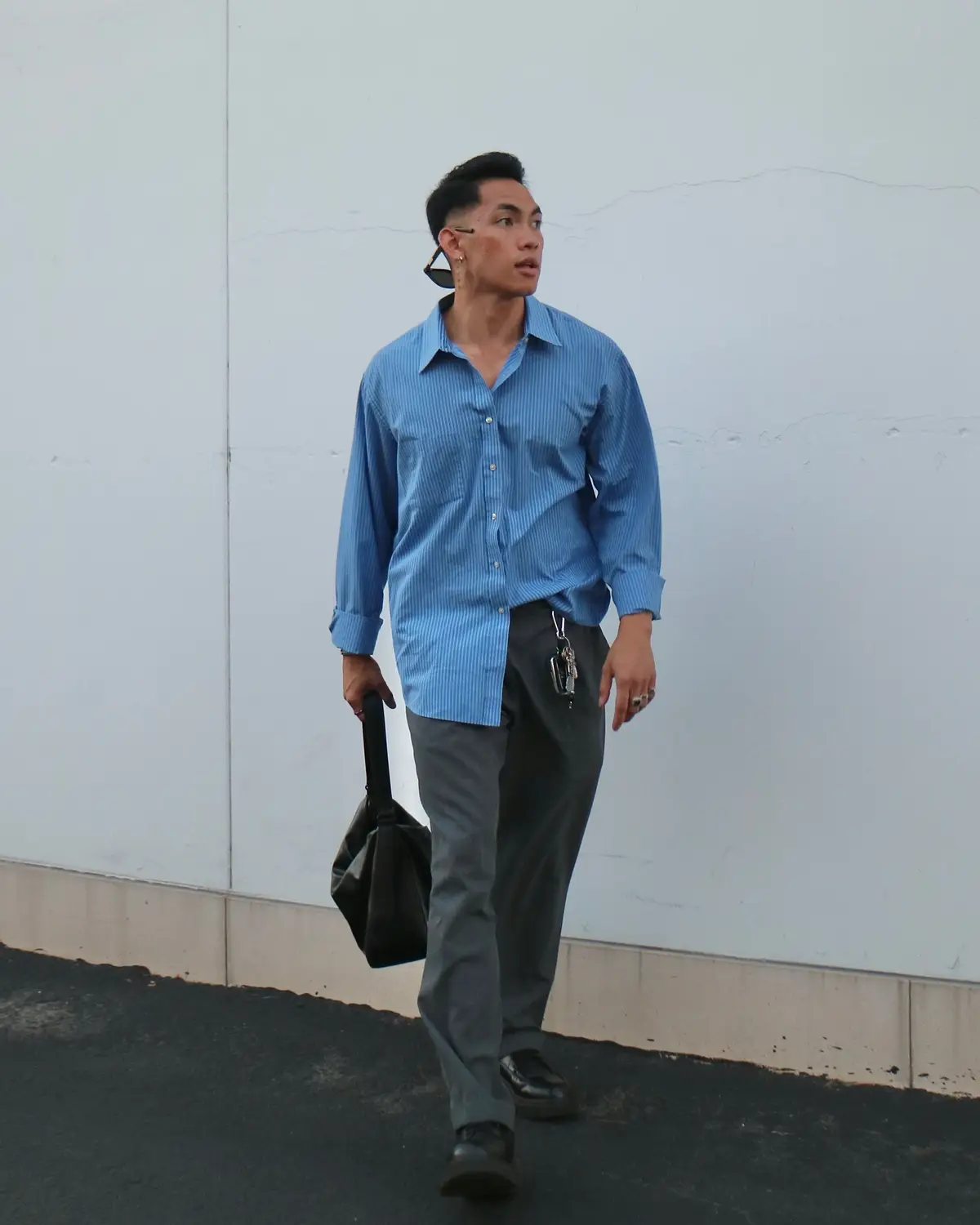 blues that hit different 🦋💙 . . . . . #mensfashion #fallfashion #cleanstyle #ootdmen #OOTD     🏷️: mens fashion, autumn fashion, clean outfit style inspiration, simple fits, relaxed style, minimalist outfit, chicago