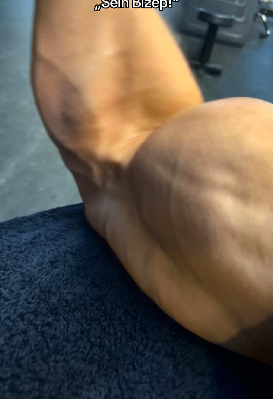 immer Bizep trainieren Leute!!! #gym #Fitness #muscle 