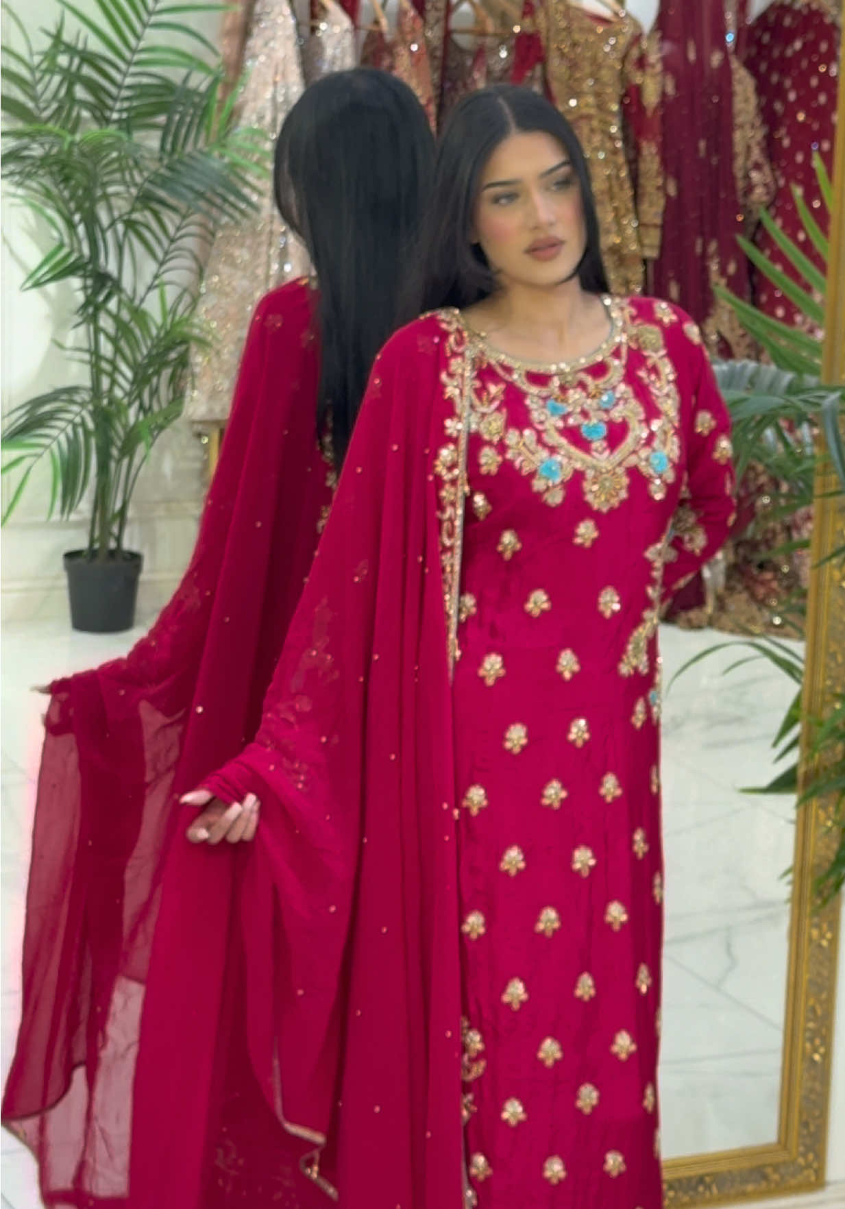 MOST BEAUTIFUL AMAZING LONG KAMEEZ STYLE OUTFIT BY 7AATRANG BRIDAL👀🤌🏻❤️#7aatrang #million #fyp #capcut #viral 
