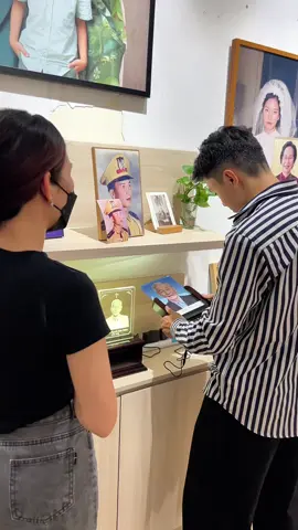 Ghé cửa hàng In Ảnh Thờ xem thử ảnh thật… nhìn tận mắt mới thấy ảnh pha lê sáng và có hồn đến vậy 🌿 #cuahanginanhtho #anhthophale  #anhthogiatien 