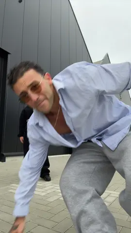 🫶🏼 dc: @Donatien 