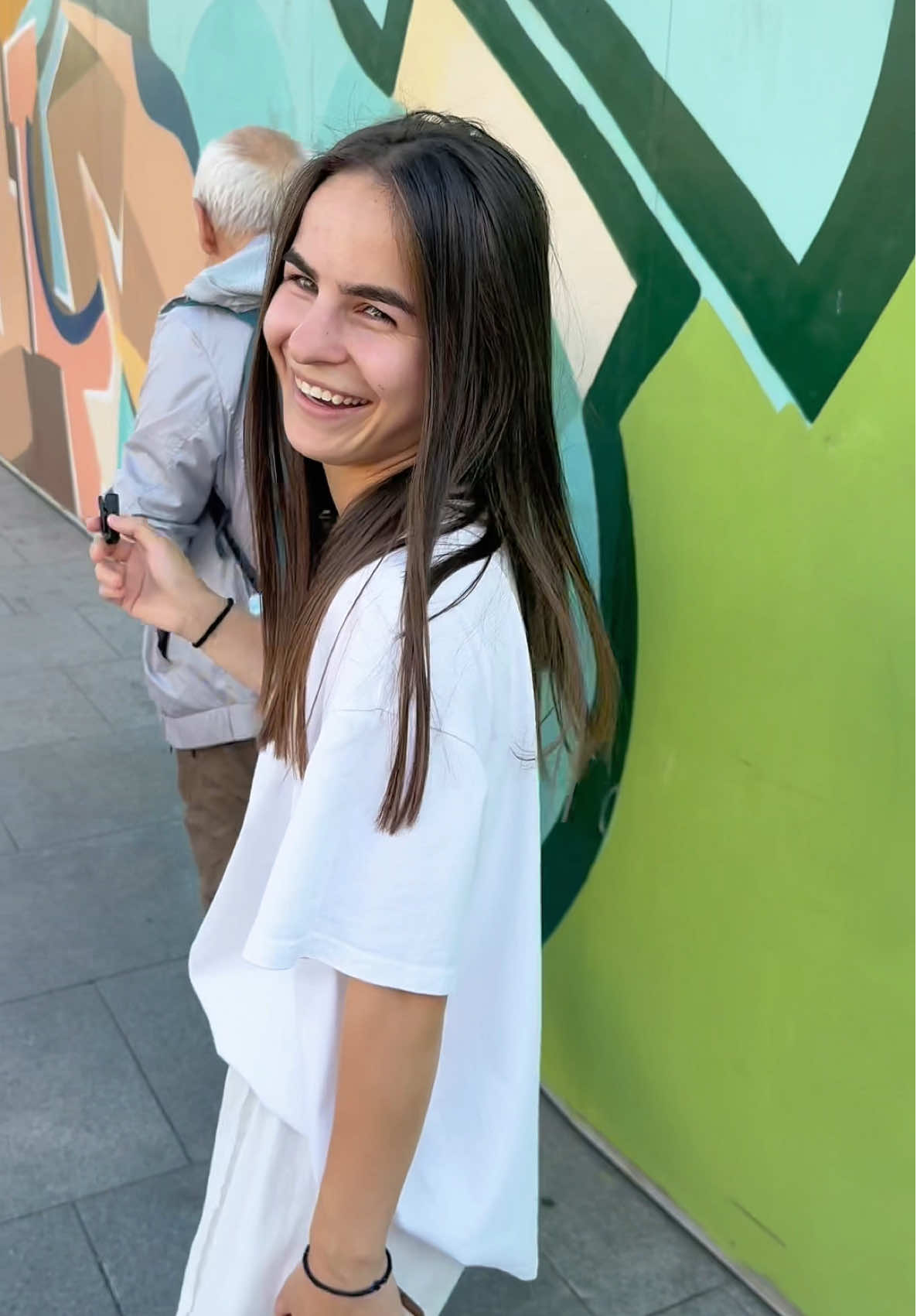 Nu știu, lasă-mă în pace 😅 #fyp #viral #bucurestiromania🇷🇴 #streetinterview 