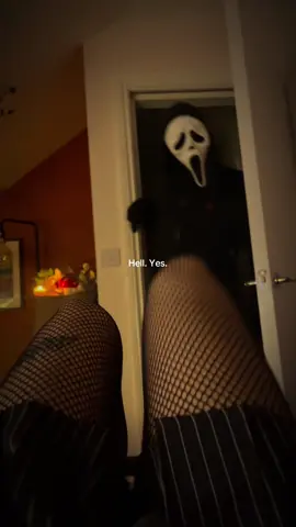 #scream #ghostface #ghostfacetrend #masktok #darkromance 