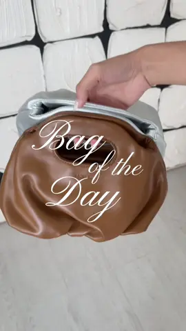 Bag of the day: Cloud bag #moruu #moruubags #localbrand #rekomendasitas #taslokal 